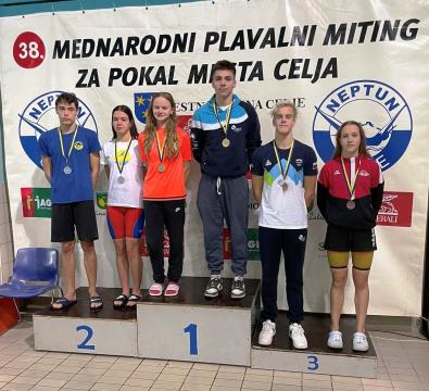 Plavalke in plavalci so tekmovali v Celju (8)